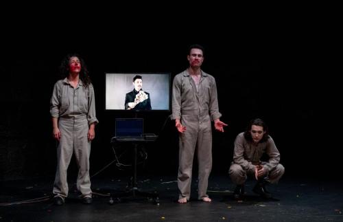 Mirando hacia la nada_TeatroUNAM_PiliPala
